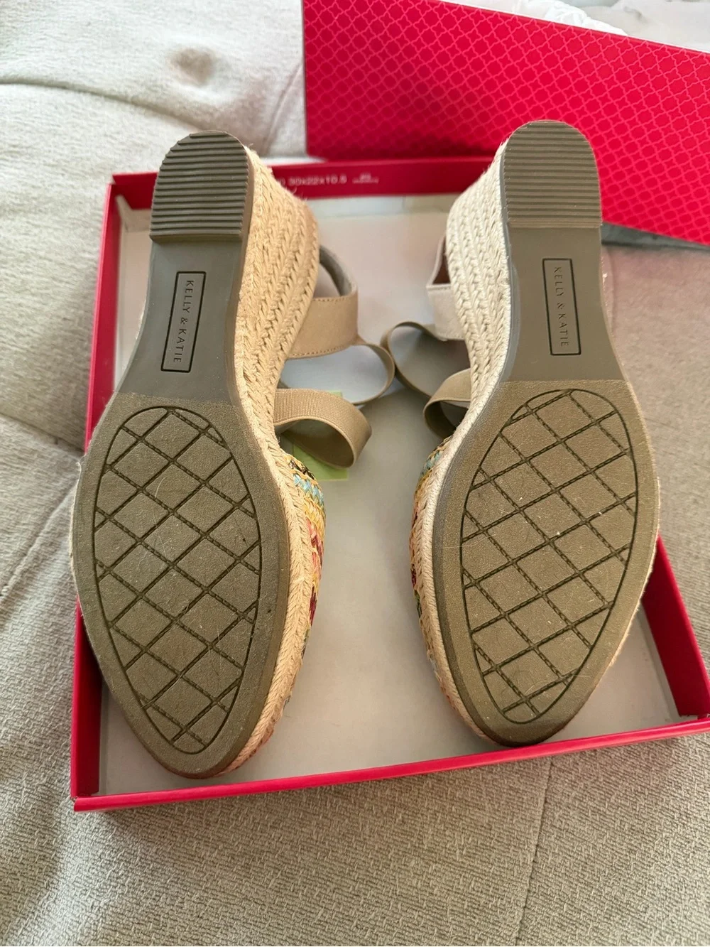 Kelly & Katie espadrille platform